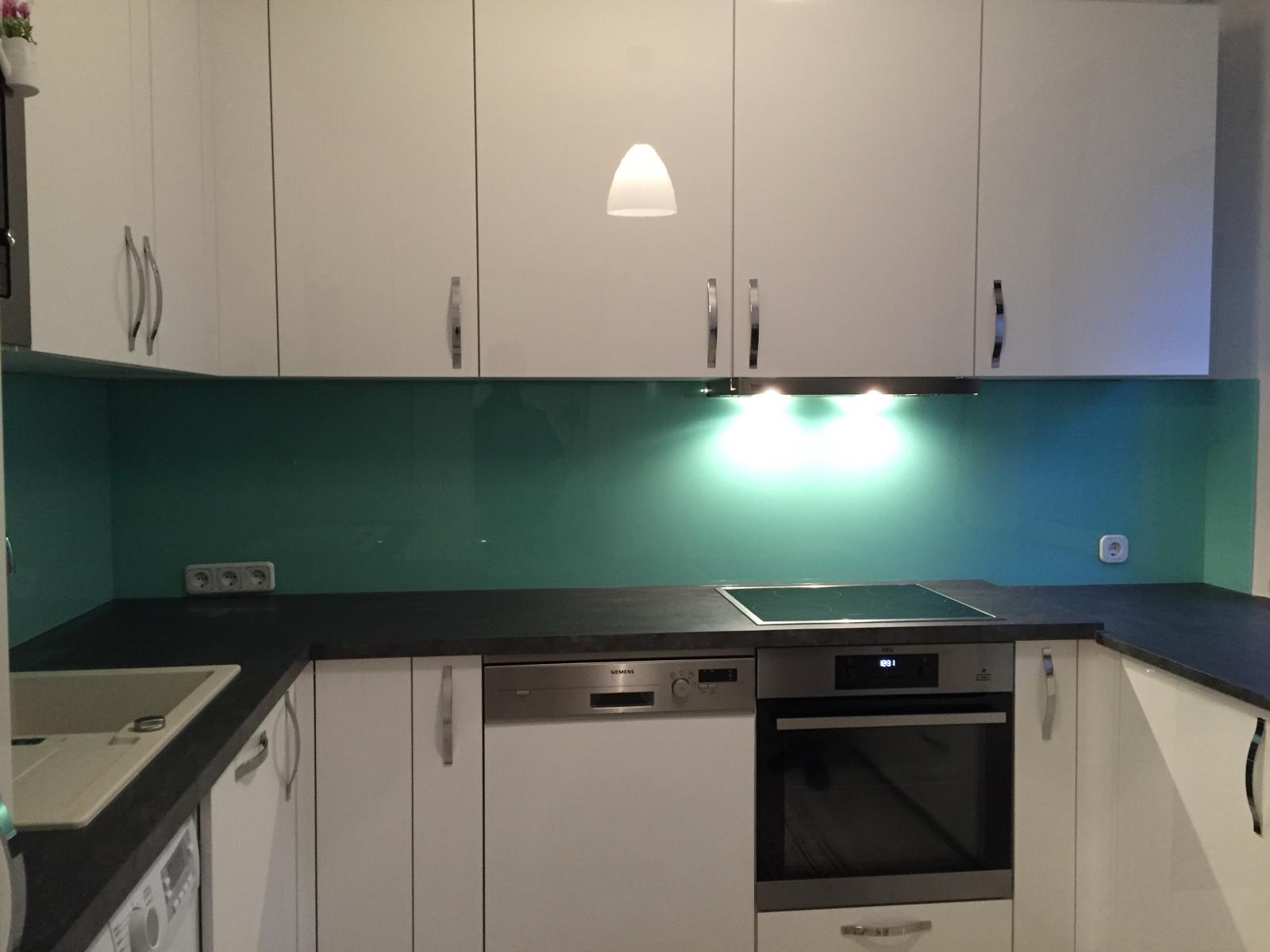 Glasrückwand aus Glas - Einfarbig